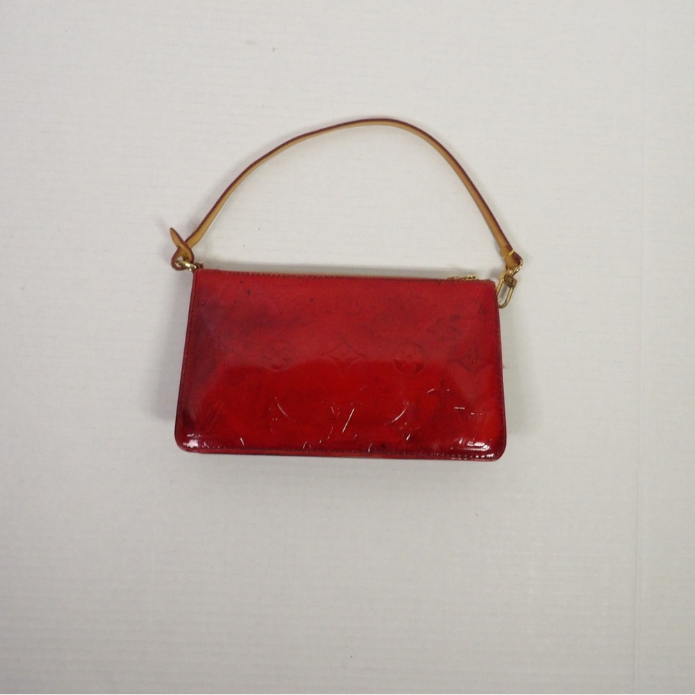 Red Dyed Vernis Louis Vuitton Pochette